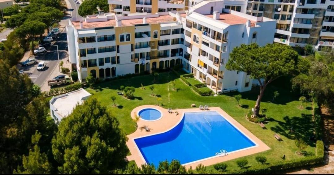 Vilamoura - Spacious With Swimming Pool & View 外观 照片